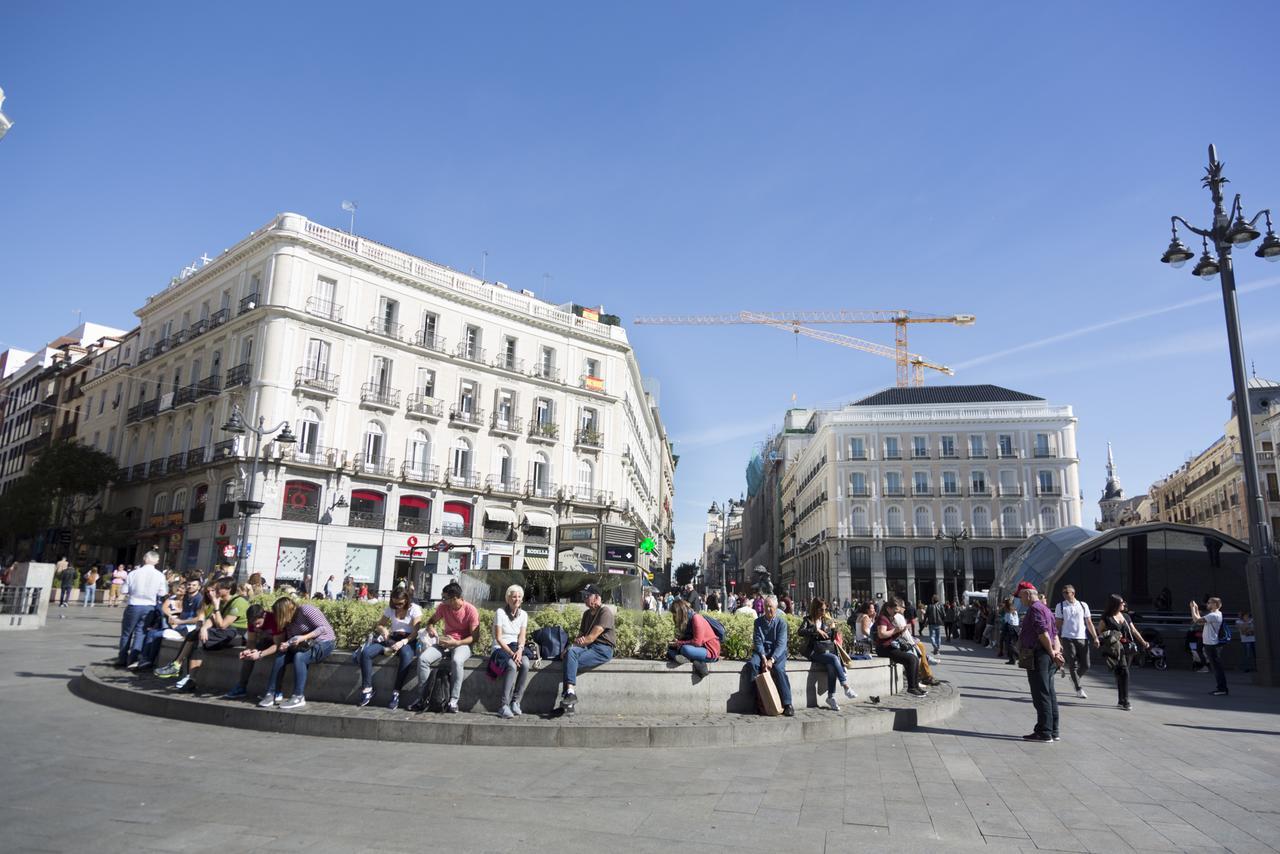 Oshun Puerta Del Sol Deluxe Lägenhet Madrid Exteriör bild