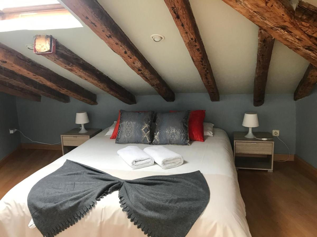 Oshun Puerta Del Sol Deluxe Lägenhet Madrid Exteriör bild